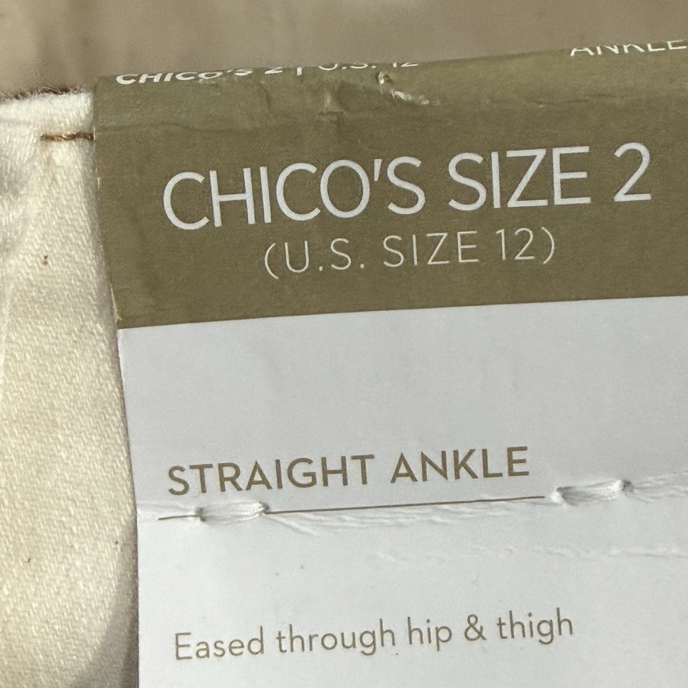 Chicos Straight Leg Ankle Utility Pants Womens Sz 12 White Stretch Crop Pockets - Picture 14 of 15